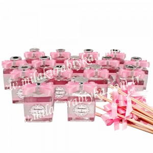 İsimli Kız Bebek Oda Kokusu