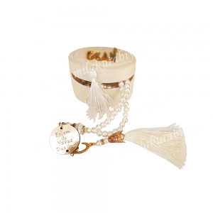 Kadife Kutulu İsimli İnci Tesbih - Krem